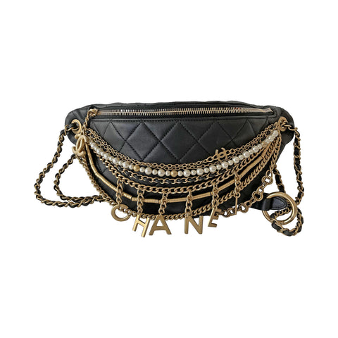 Chanel 2.55 Reissue 226 Flap Bag