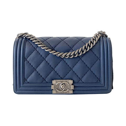 Chanel 2.55 Reissue 226 Flap Bag