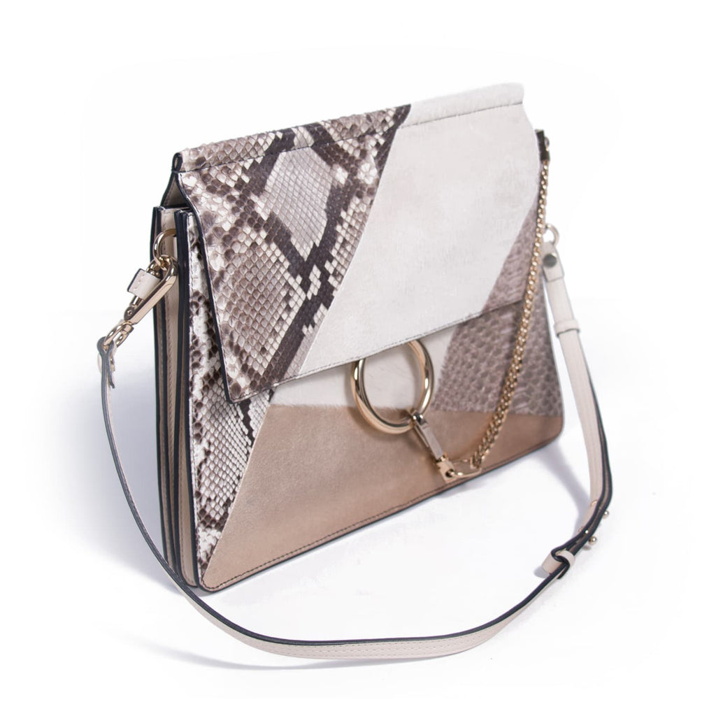 Chloé Medium Faye Bag Bags Chloé - Shop authentic new pre-owned designer brands online at Re-Vogue