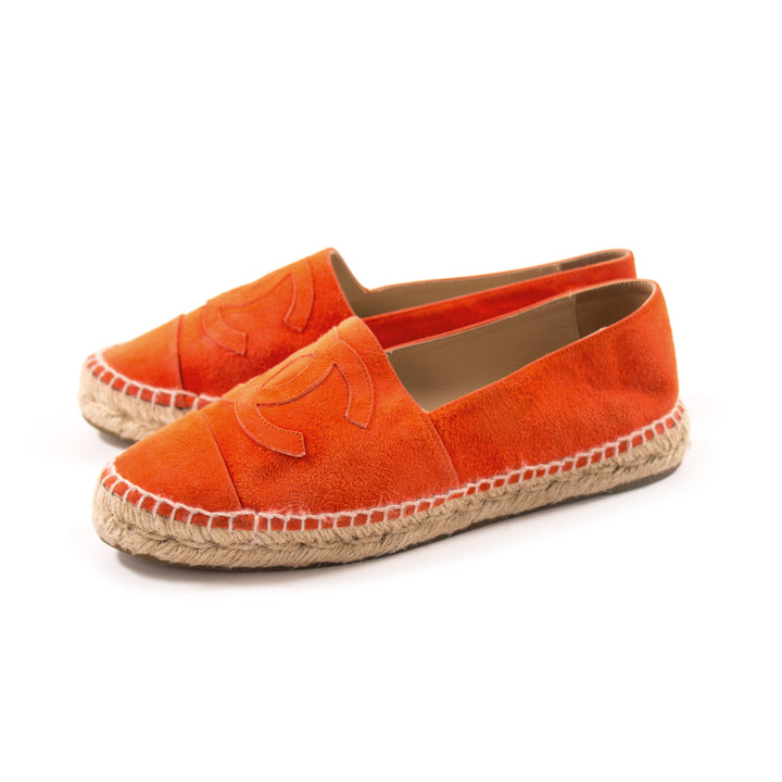 Chanel Red Suede Espadrilles Flat Shoes Chanel - Shop authentic new pre-owned designer brands online at Re-Vogue