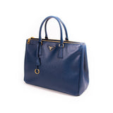 Prada Galleria Saffiano Double-Zip Tote Bags Prada - Shop authentic new pre-owned designer brands online at Re-Vogue