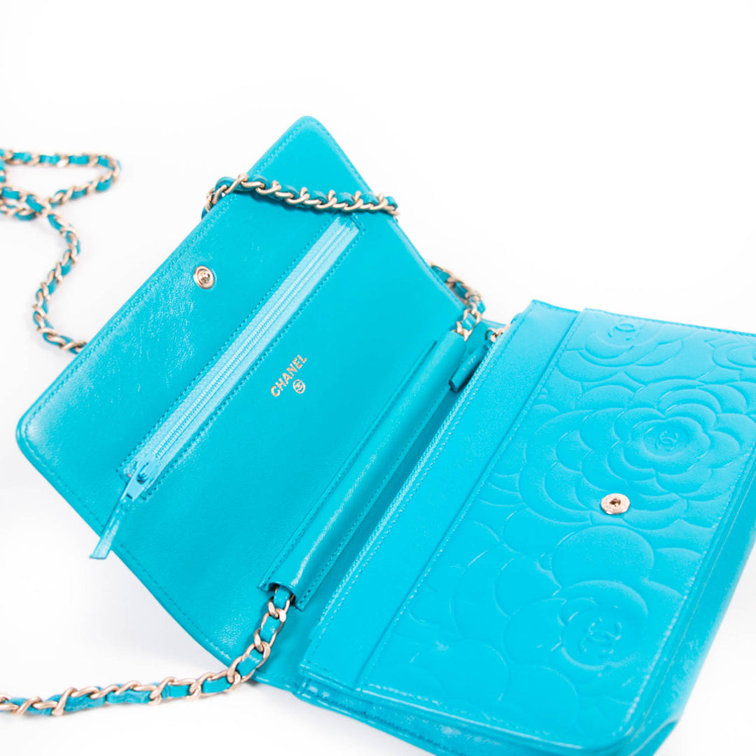 Chanel Camelia Wallet on Chain Bags Chanel - Shop authentic new pre-owned designer brands online at Re-Vogue