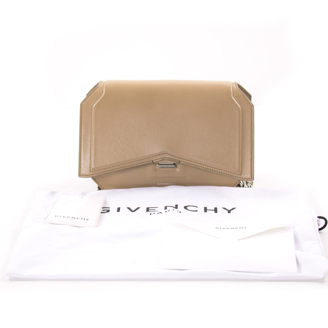 Givenchy Bow Cut Cross Body Bag Bags Givenchy - Shop authentic new pre-owned designer brands online at Re-Vogue