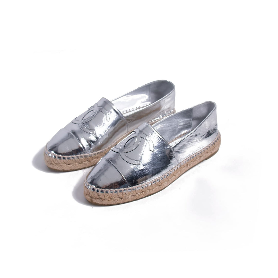 Chanel Metallic Leather CC Espadrilles Shoes Chanel - Shop authentic new pre-owned designer brands online at Re-Vogue