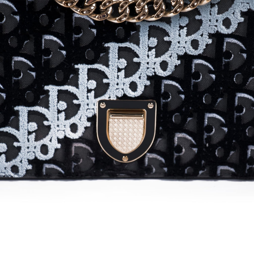 Christian Dior Diorama Oblique Velvet Flap Bag Bags Dior - Shop authentic new pre-owned designer brands online at Re-Vogue