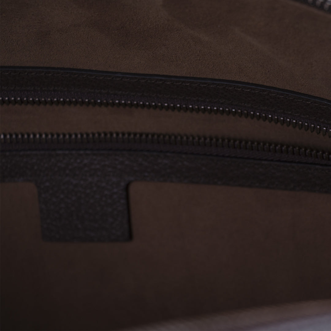 Gucci Bengal GG Supreme Weekender Duffle Bag Bags Gucci - Shop authentic new pre-owned designer brands online at Re-Vogue