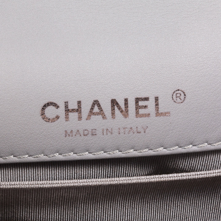 Chanel Boy Reverso Small - revogue