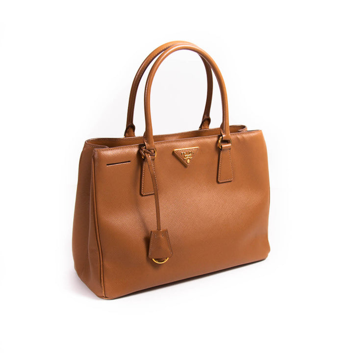 Prada Galleria Saffiano Lux Tote Bag Bags Prada - Shop authentic new pre-owned designer brands online at Re-Vogue