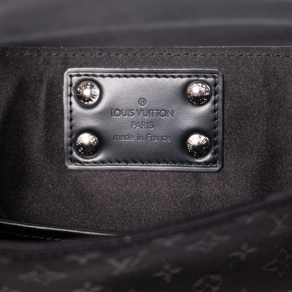 Louis Vuitton Conte De Fees Musette Bags Louis Vuitton - Shop authentic new pre-owned designer brands online at Re-Vogue