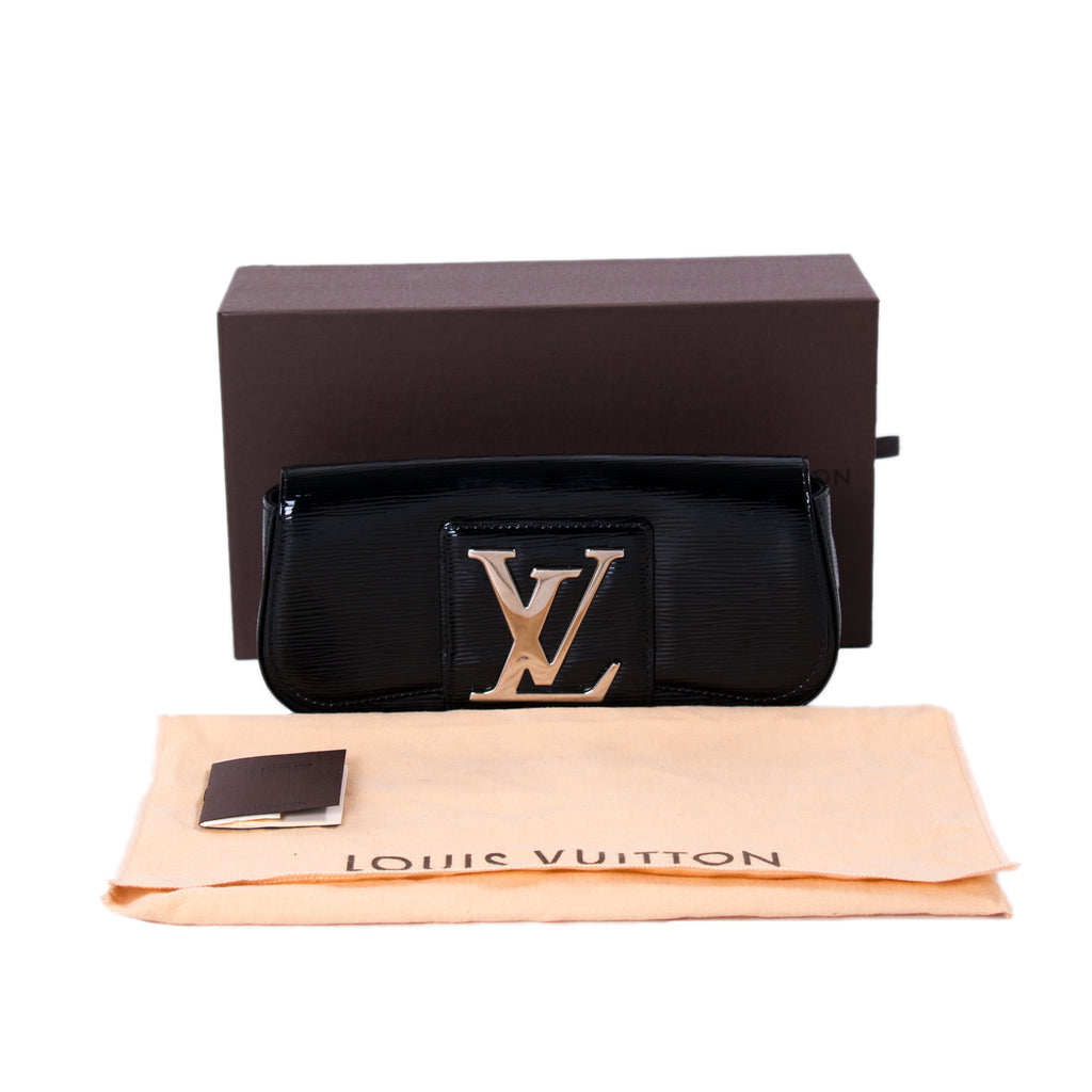 Shop authentic Louis Vuitton Milla Clutch Bag at revogue for just