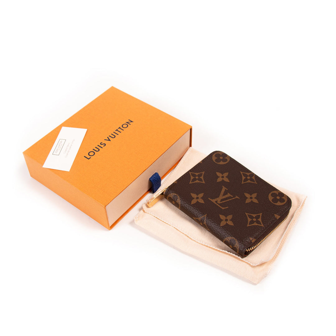 Louis Vuitton Monogram Zippy Coin Purse Accessories Louis Vuitton - Shop authentic new pre-owned designer brands online at Re-Vogue