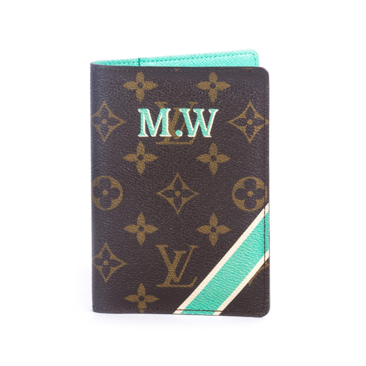 Louis Vuitton Monogram Passport Cover - revogue