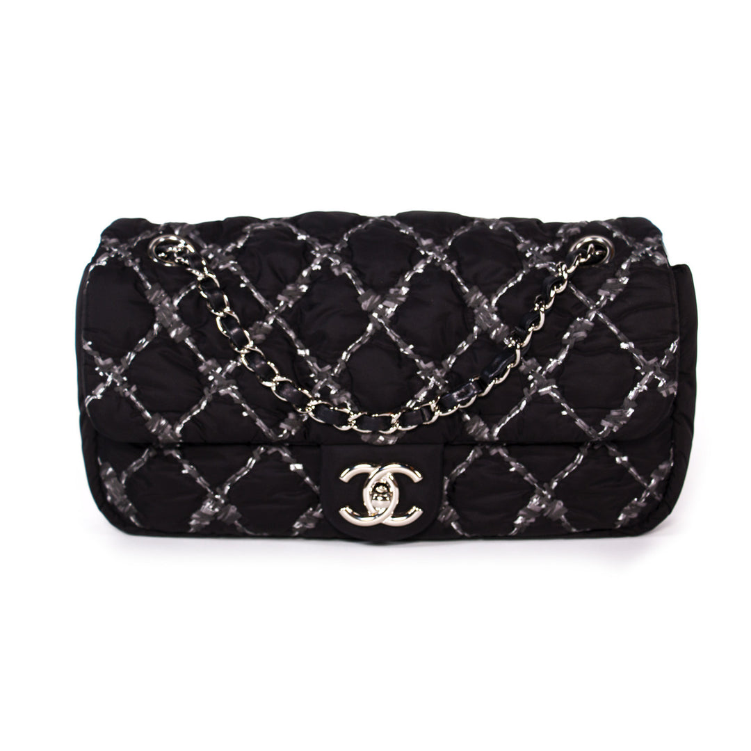 Chanel Nylon Tweed Stitch Bubble Flap Bags Chanel - Shop authentic new pre-owned designer brands online at Re-Vogue