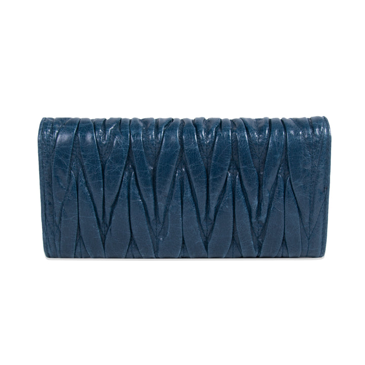 Miu Miu Matelassé Continental Wallet Accessories Miu Miu - Shop authentic new pre-owned designer brands online at Re-Vogue