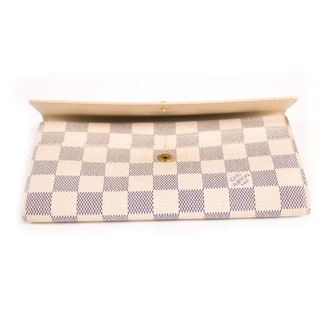 Louis Vuitton Damier Azur Sarah Wallet Accessories Louis Vuitton - Shop authentic new pre-owned designer brands online at Re-Vogue