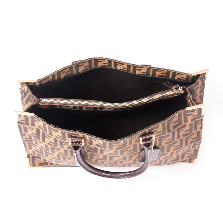Fendi Classico No. 4 Canvas Zucca Tote Bag Bags Fendi - Shop authentic new pre-owned designer brands online at Re-Vogue