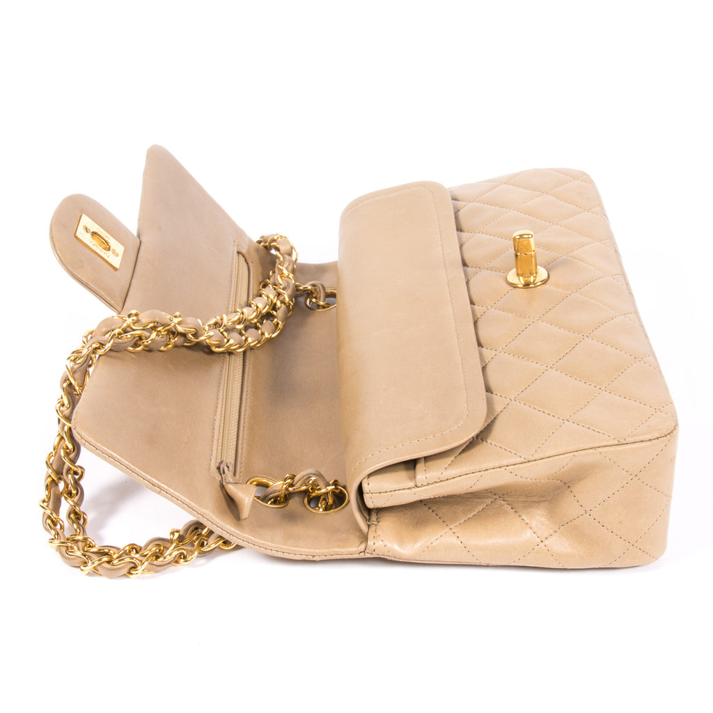 Chanel Classic Small Double Flap Bags Chanel - Shop authentic new pre-owned designer brands online at Re-Vogue