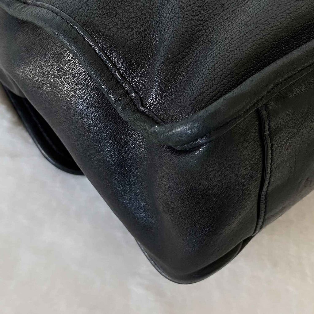 Saint Laurent Niki Medium Shoulder Bag