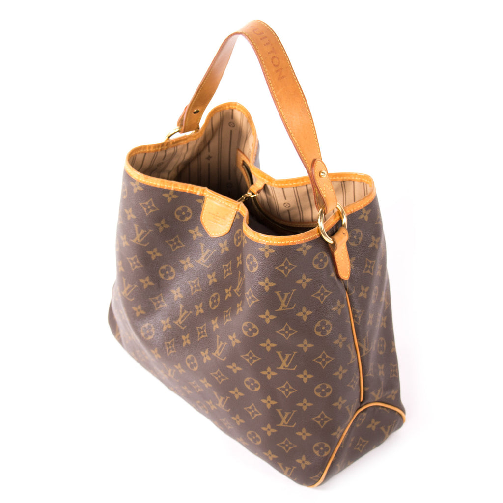 Louis Vuitton Delightful MM Bags Louis Vuitton - Shop authentic new pre-owned designer brands online at Re-Vogue